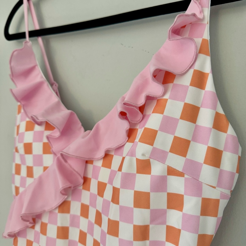 Caden Lane Ruffles One-Piece Swimsuit NWT - Picture 3 of 11